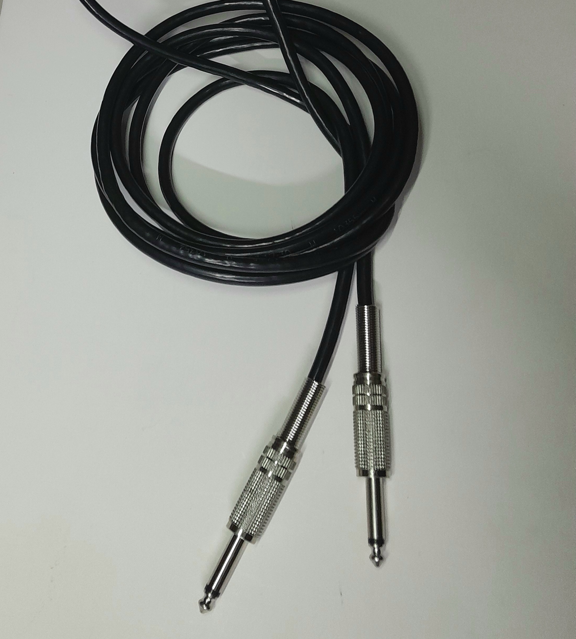کابل ۳متری metal jack هرتز