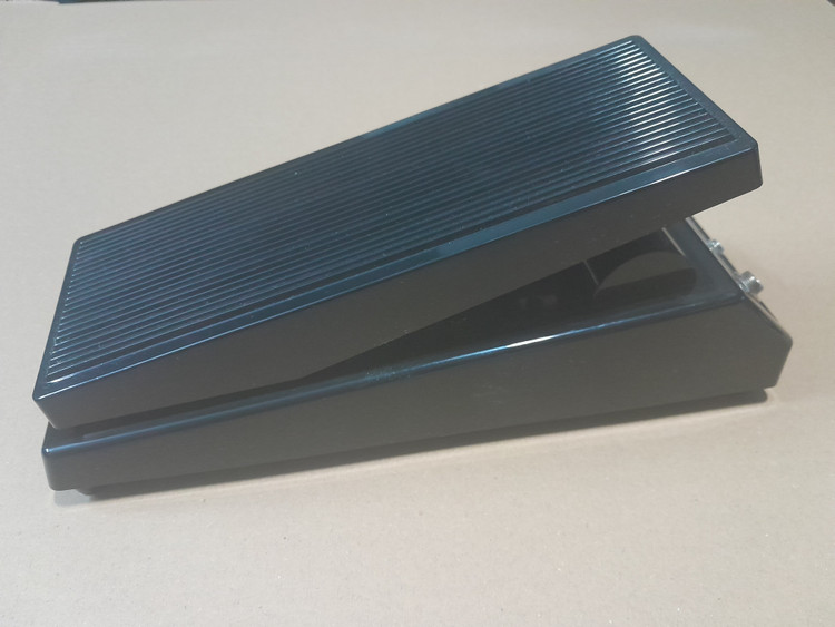 پدال واه wah pedal df2210 استوک
