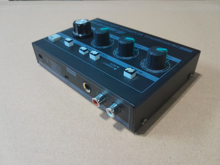 هدفون امپلیفایر ۴کانال micro mix amp I 4 II Micro mix professional headphone amplifier micromix