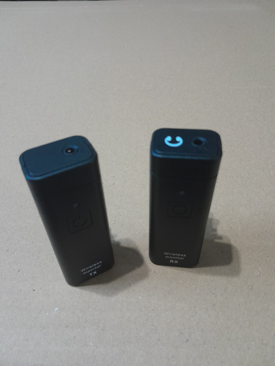 In ear monitoring wireless system وایرلس ایر مانیتورینگ استوک