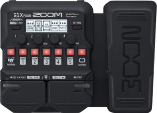 مولتی افکت زوم zoom g1four پدال دار استوک